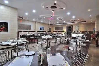 Fabhotel Fatehabad Road II Agra  Hotel