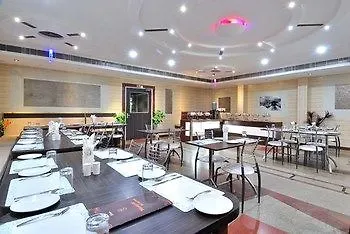 Fabhotel Fatehabad Road II Agra  3*, Agra (Uttar Pradesh)