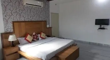 Fabhotel Fatehabad Road II Agra  India